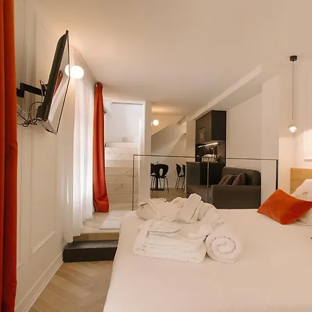 Castelar Palace & By Seaward Suites Aparthotel *