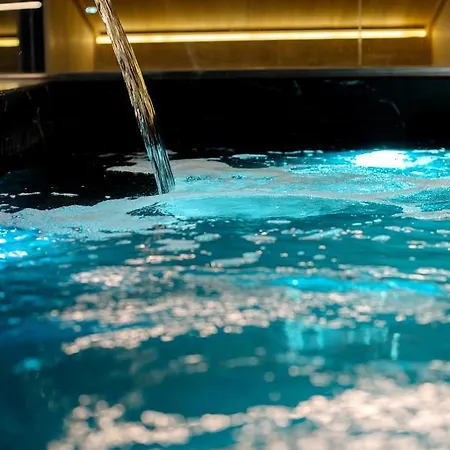 Appart hôtel Castelar Palace & By Seaward 4*